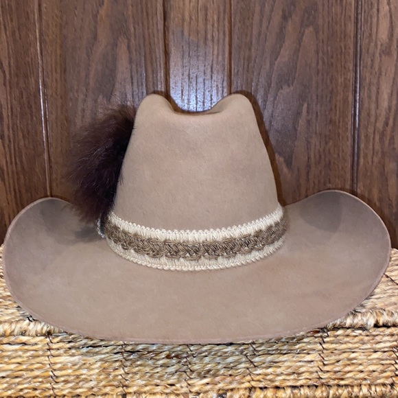 Vintage Resistol Stagecoach Fur Western Hat w/ Hand Embroidered Trim & Feathers - Picture 2 of 16